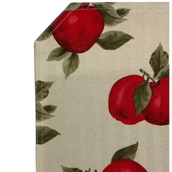 Apple Printed Linen Fabric Placemats Reversible 18” X 12” Cream Red 4 Piece Set - Picture 4 of 12
